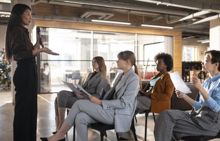 medium-shot-people-work-meeting